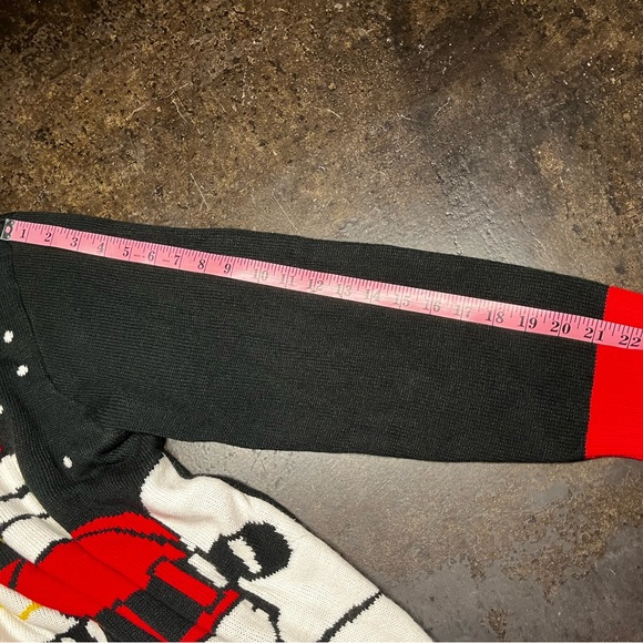 Santa Claus Black and Red Sweater - Picture 6 of 6